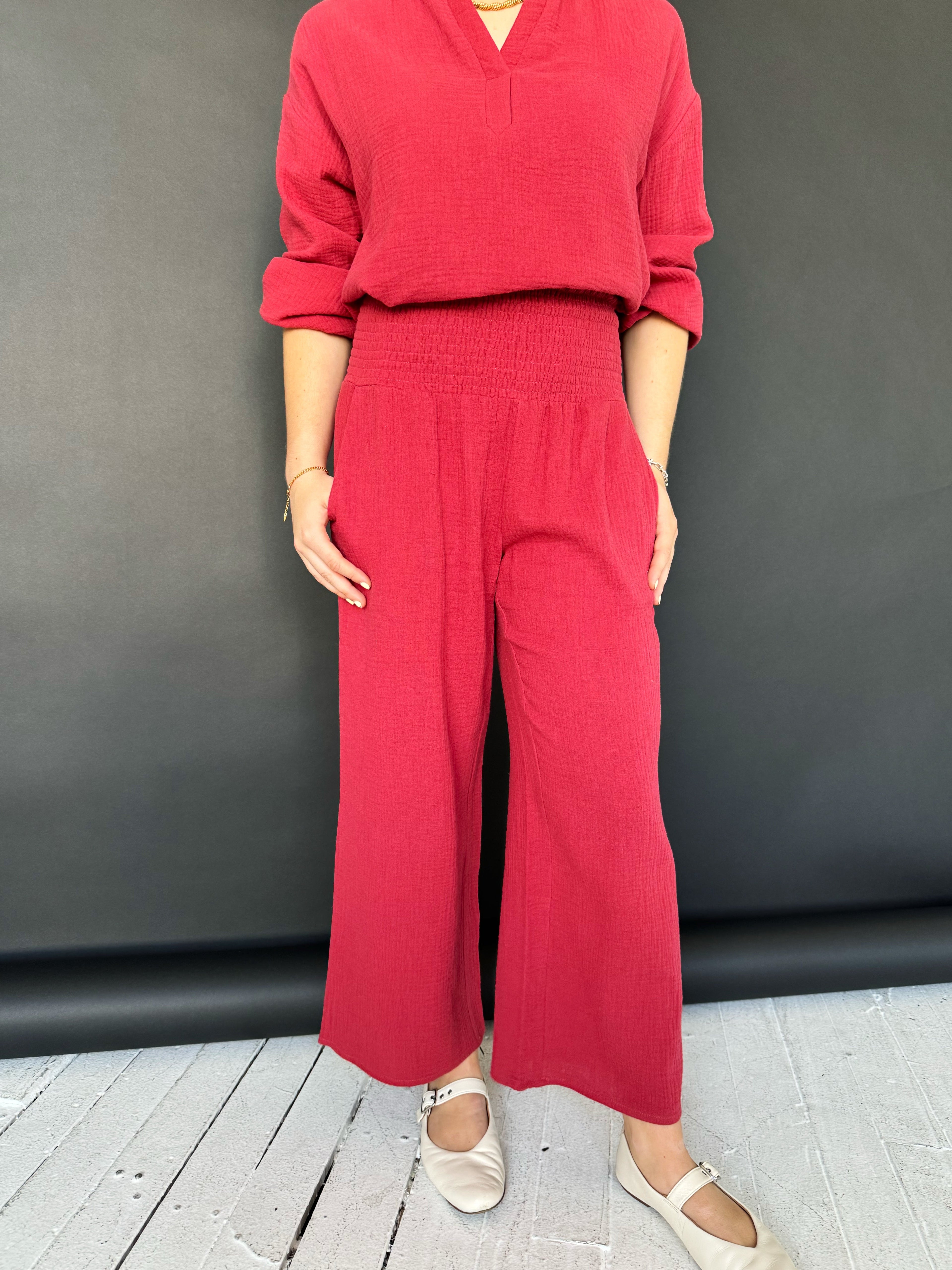 Scarlet Elastic Waist Cropped Wide-Leg Pants