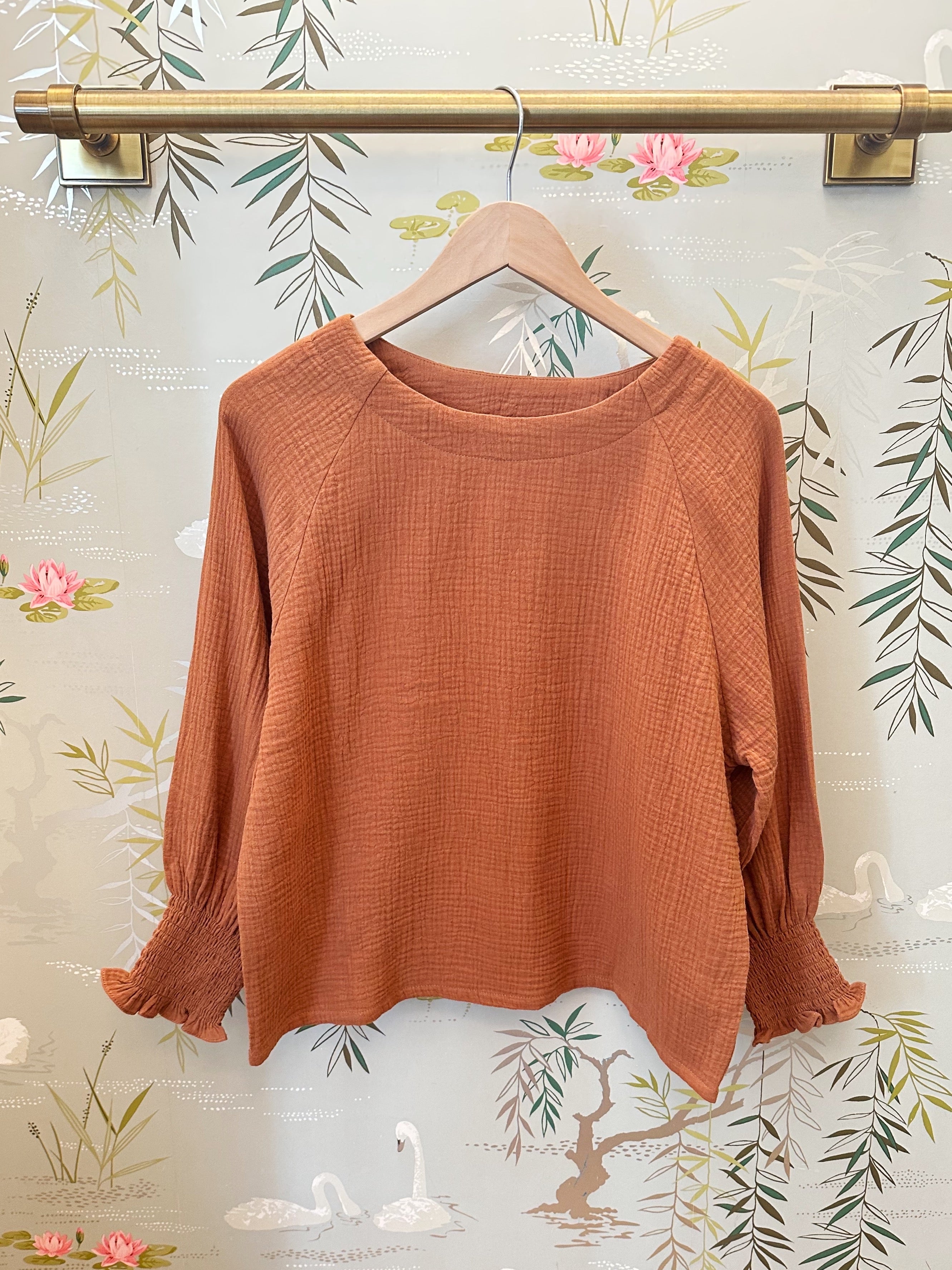 Toffee Lightweight Blouse with Elastic Sleeve
