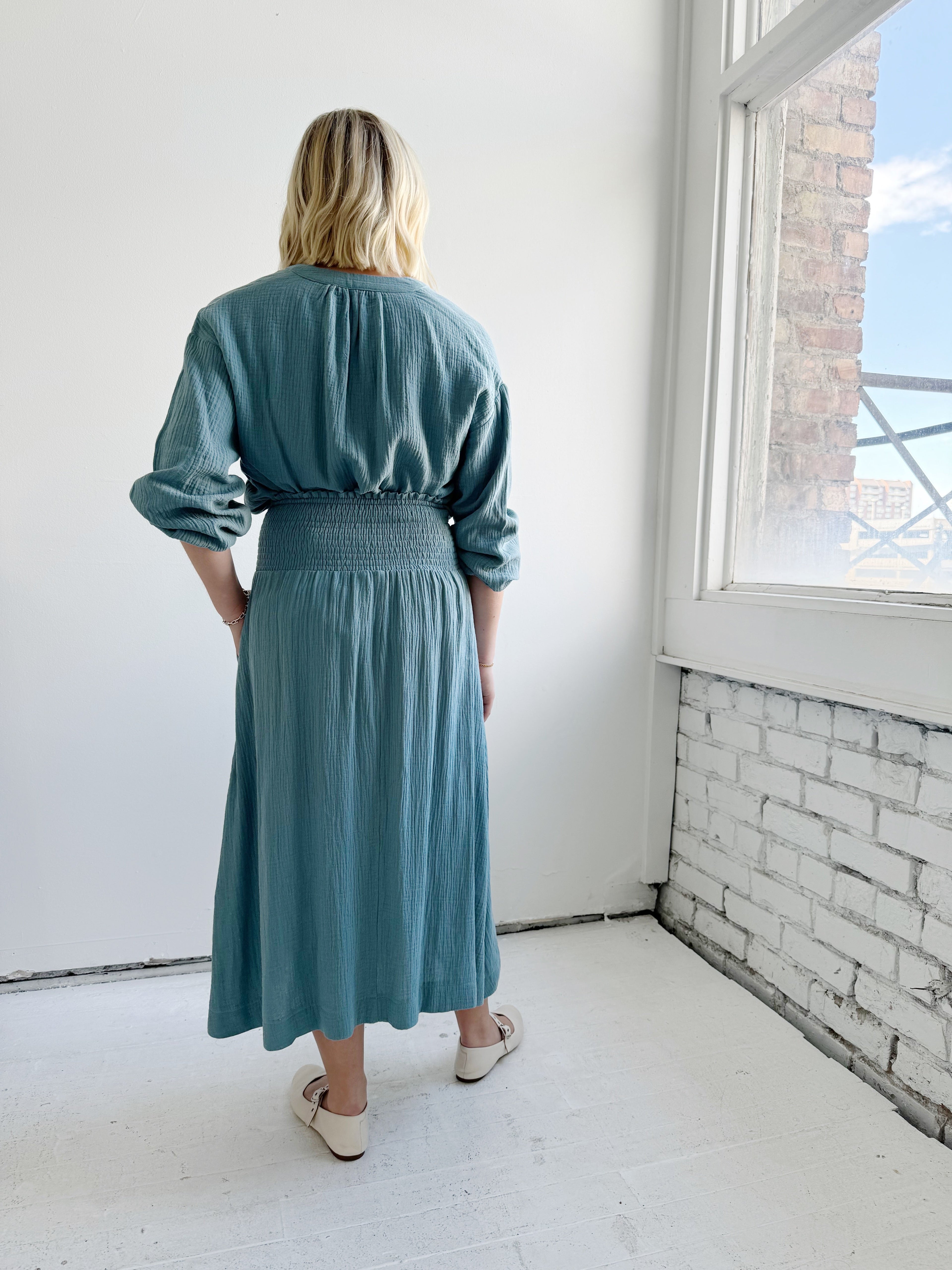 Sky Blue Lightweight V-Neck Blouse with Elastic Sleeve