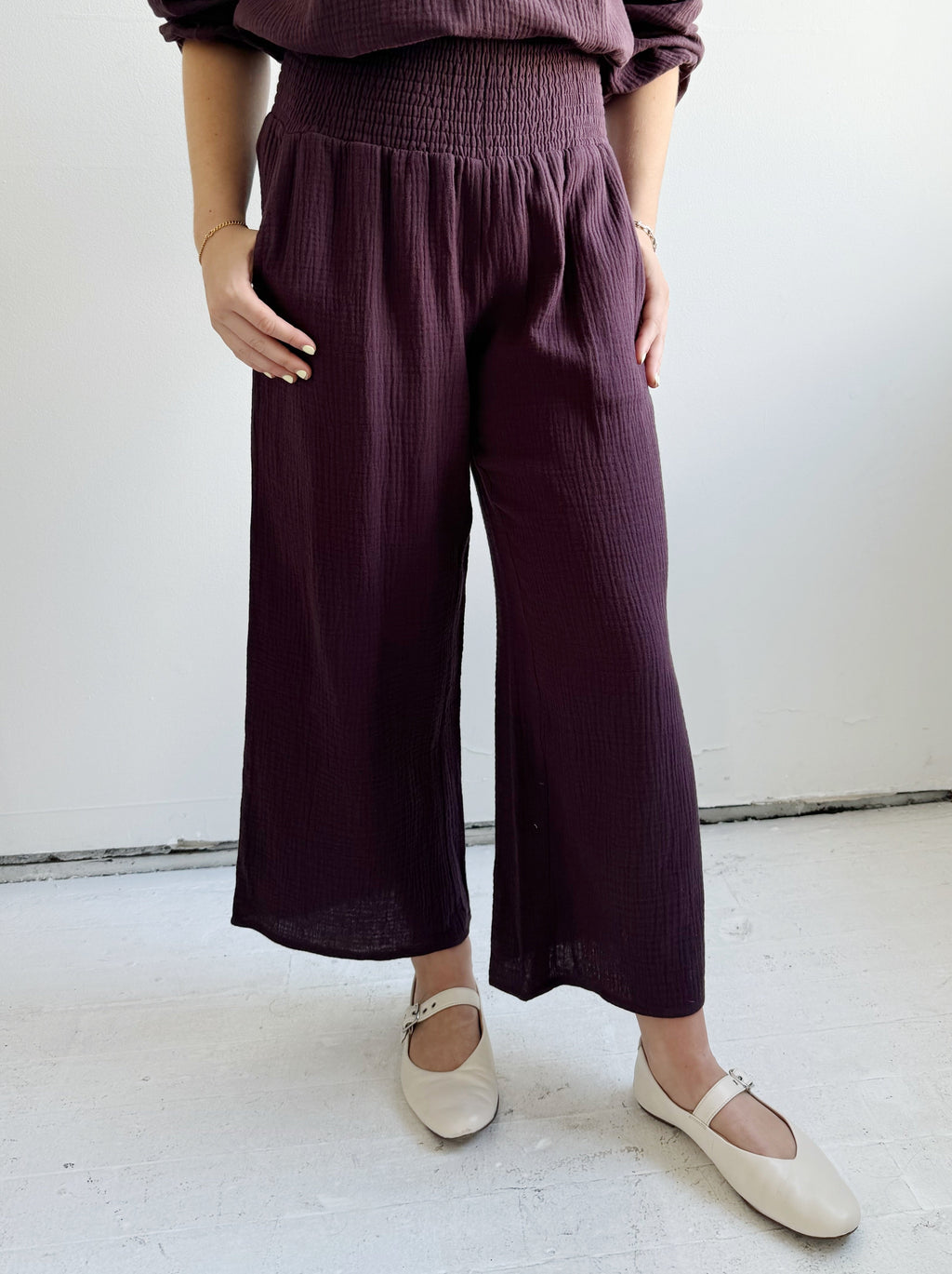 Plum Elastic Waist Cropped Wide-Leg Pants