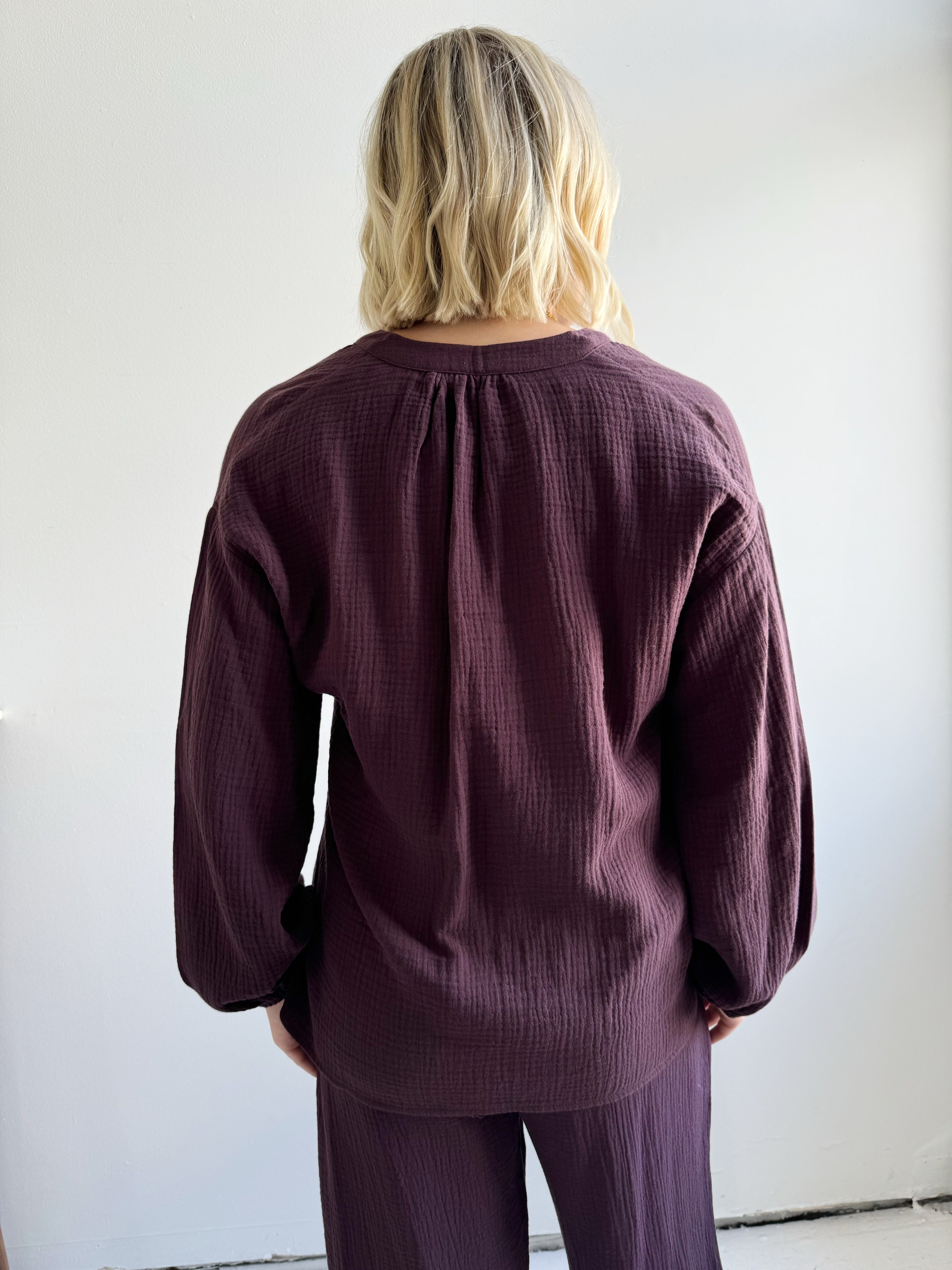 Plum Lightweight V-Neck Blouse with Elastic Sleeve