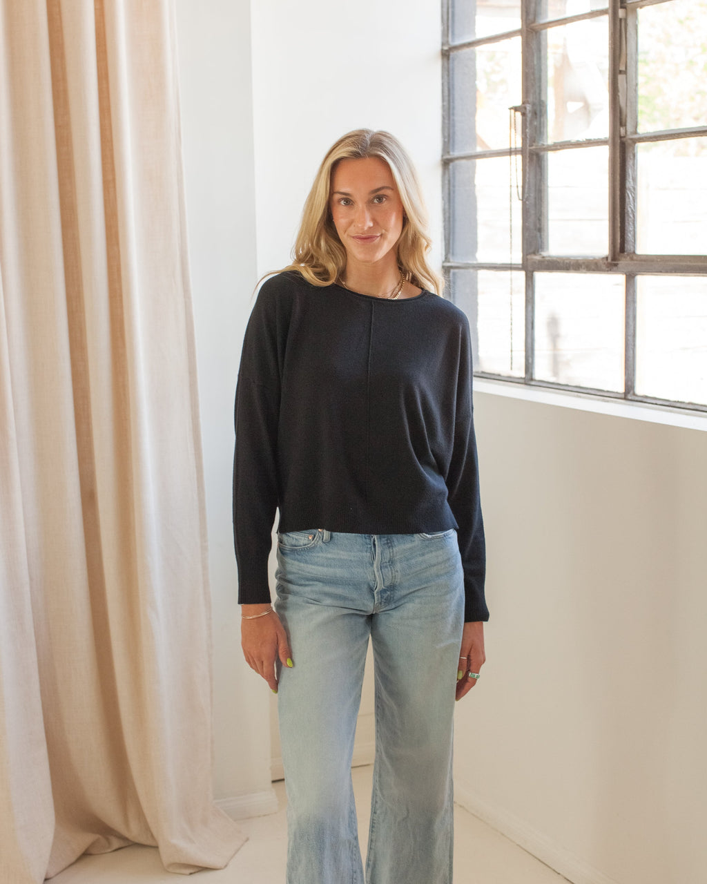 Black Long Sleeve Crew Neck Knit Sweater