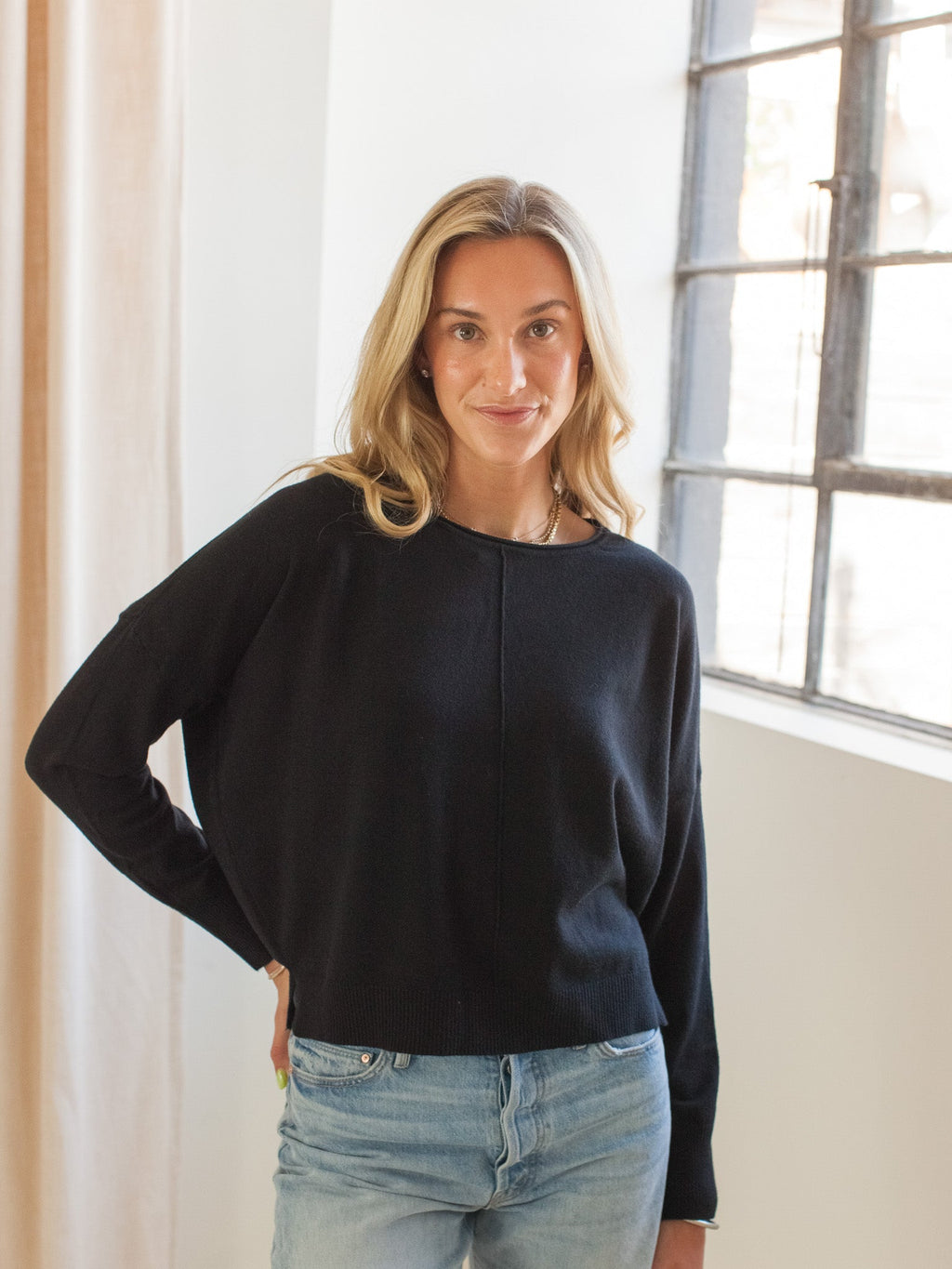Black Long Sleeve Crew Neck Knit Sweater