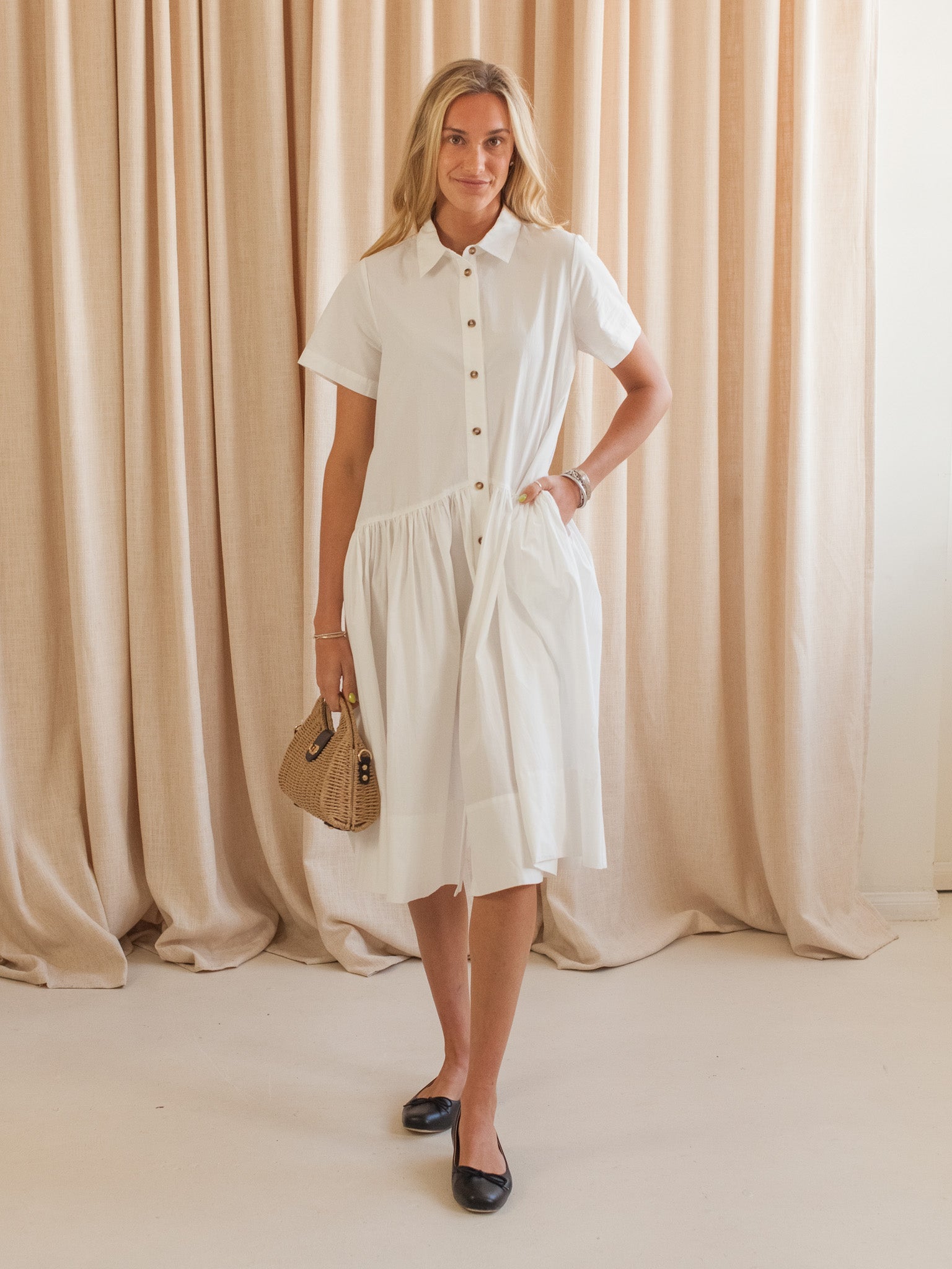 Cotton Button-Front Shirt Dress with Collar and Pockets