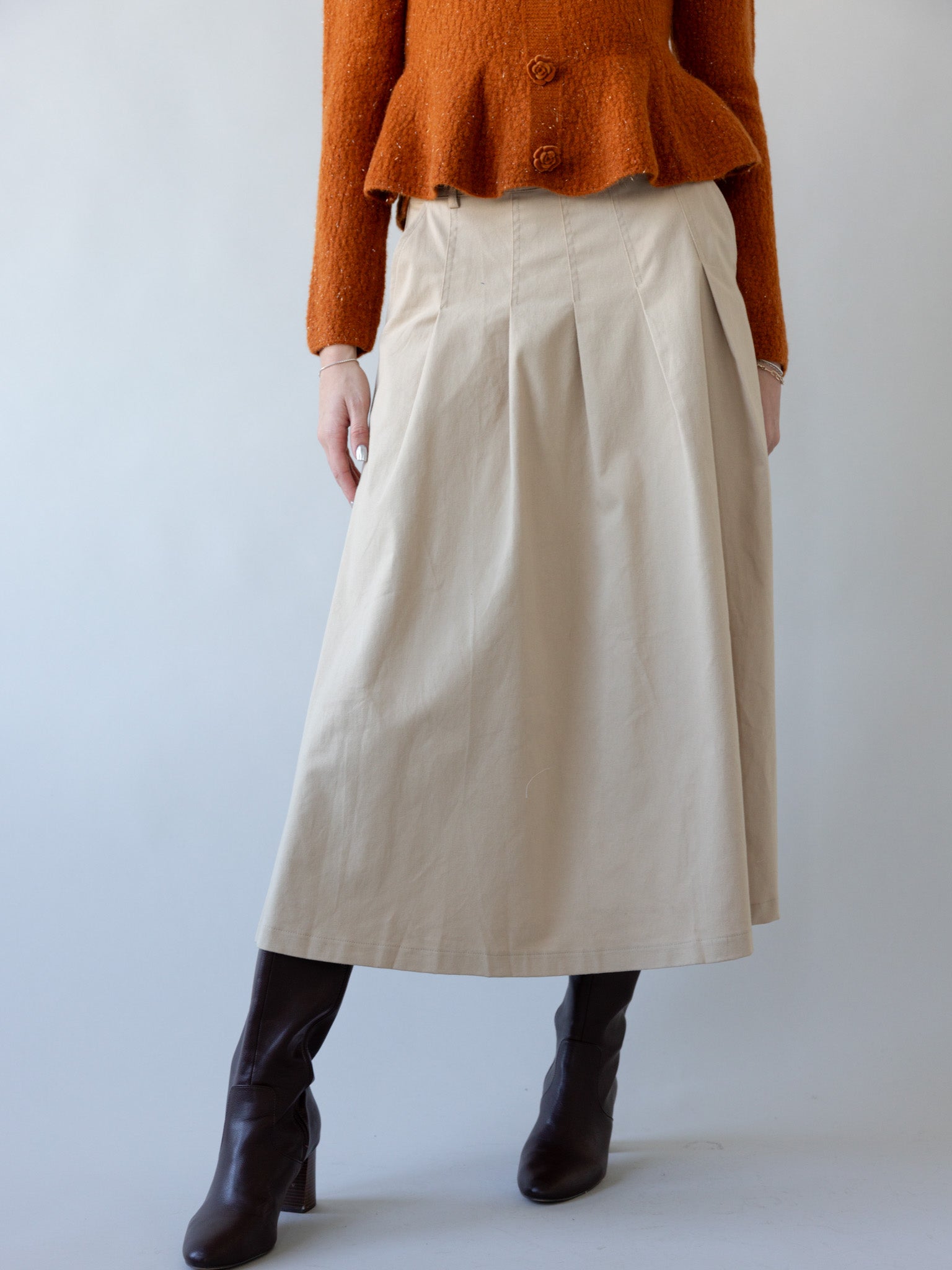 Khaki Drop Waist Pleated Midi Skirt with Pockets