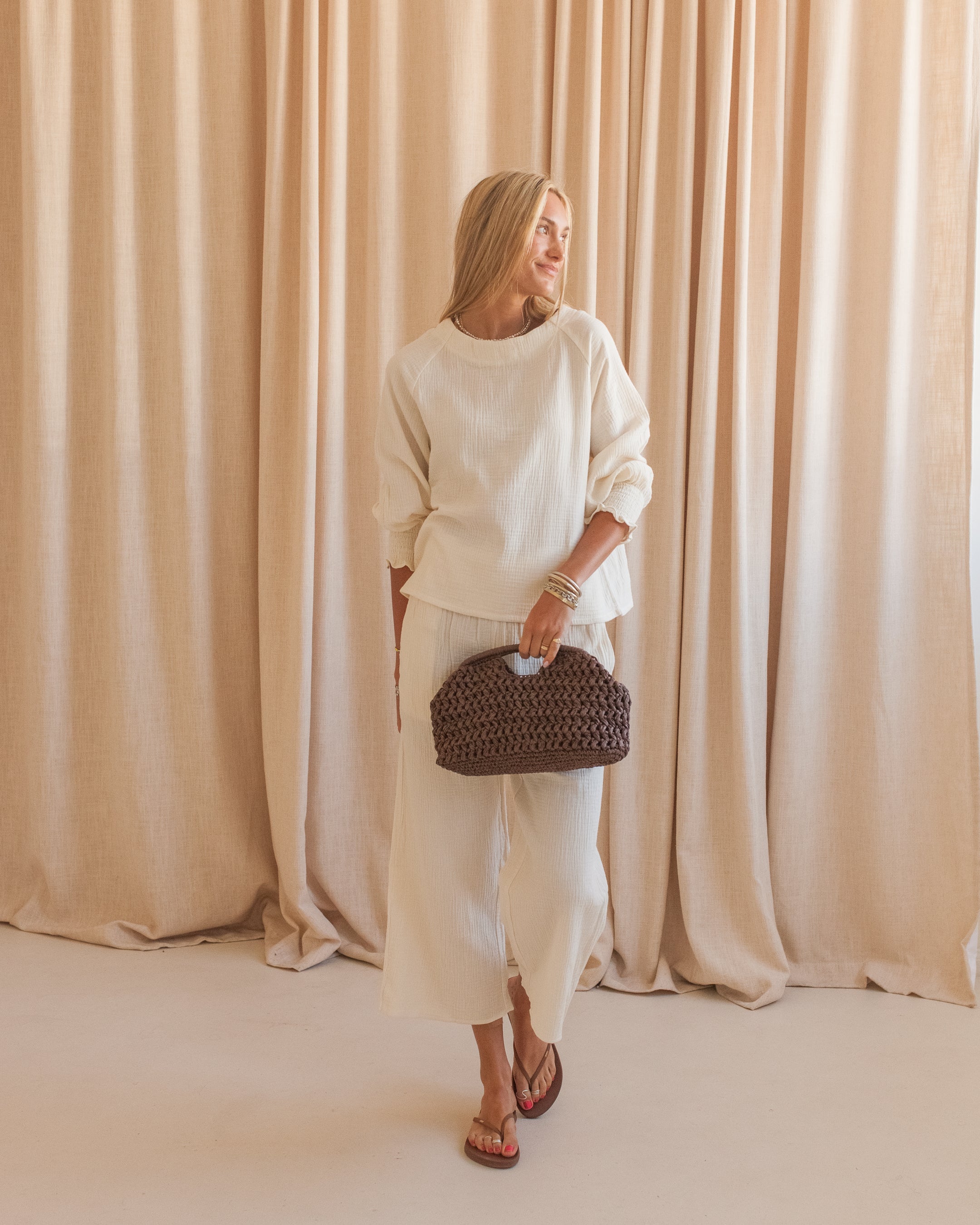 Ivory Elastic Waist Cropped Wide-Leg Pants