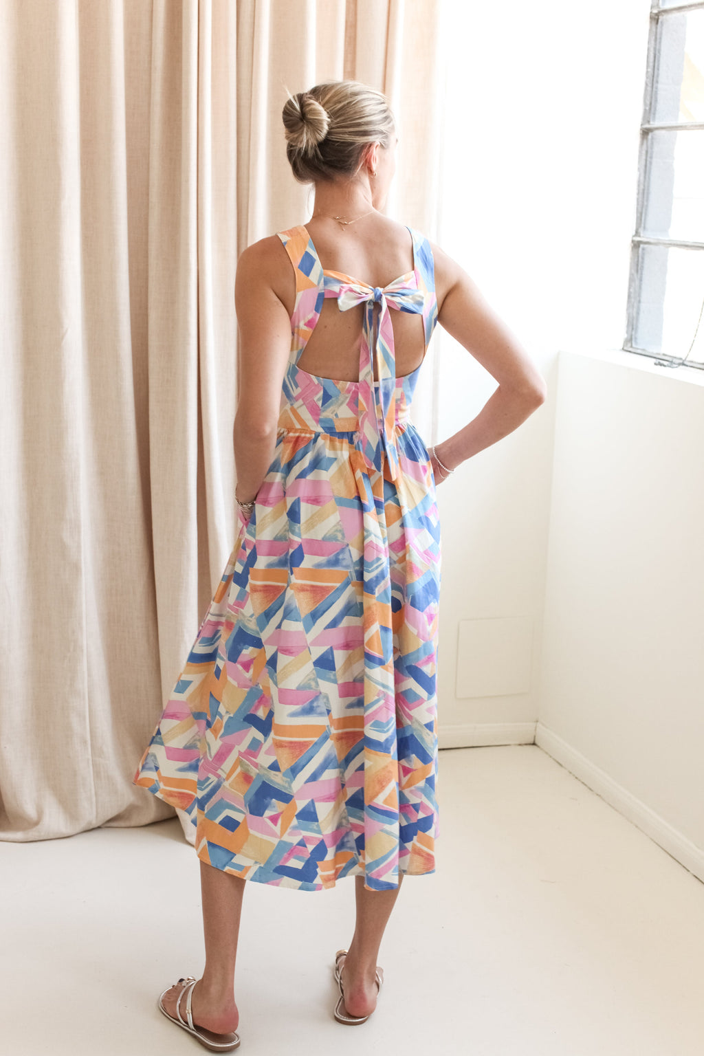 Abstract Print Open Back Midi Dress