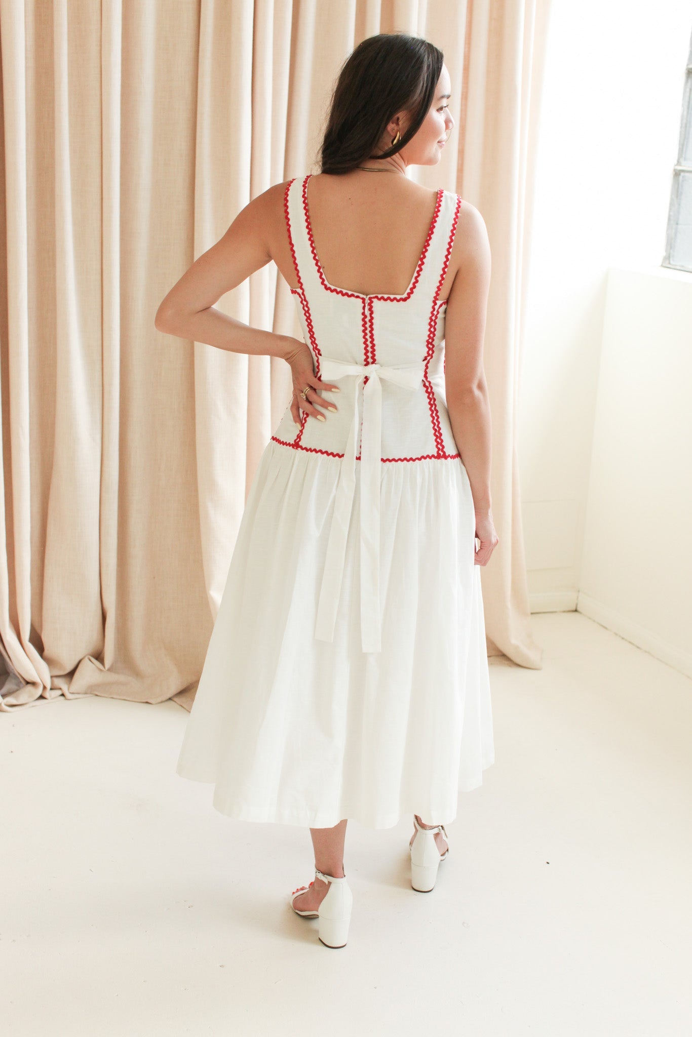 Red Sleeveless Linen Midi Dress with Trim Detail
