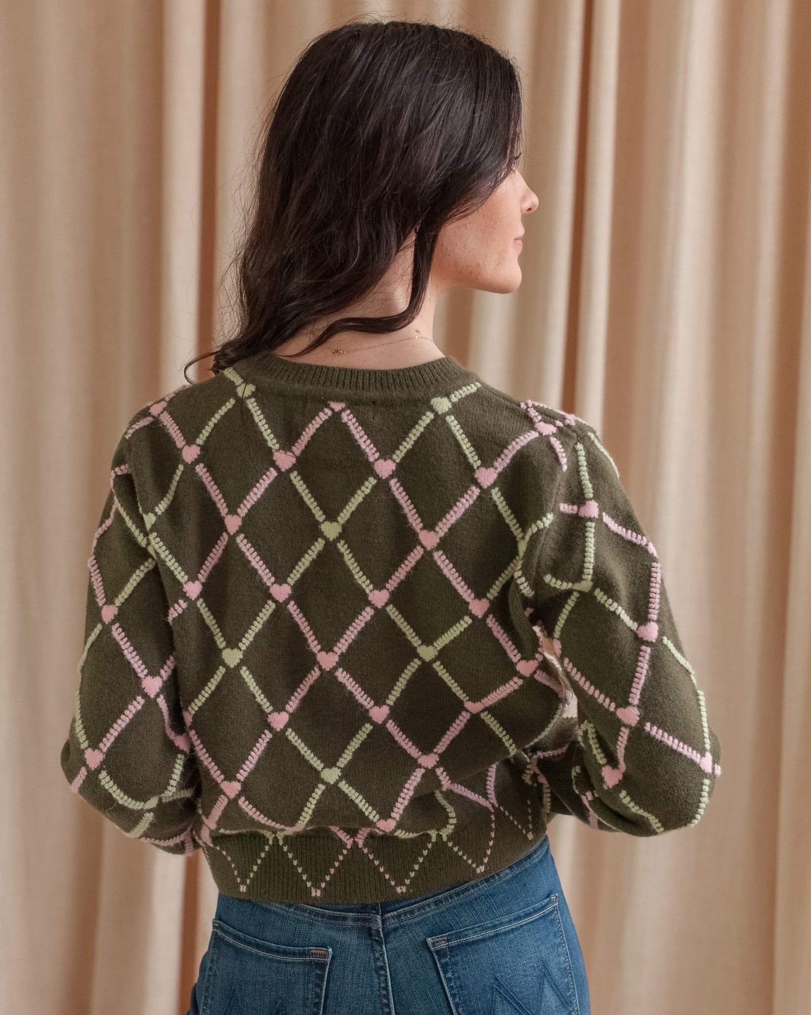 Cropped Boxy Cardigan with Heart and Diamond Pattern