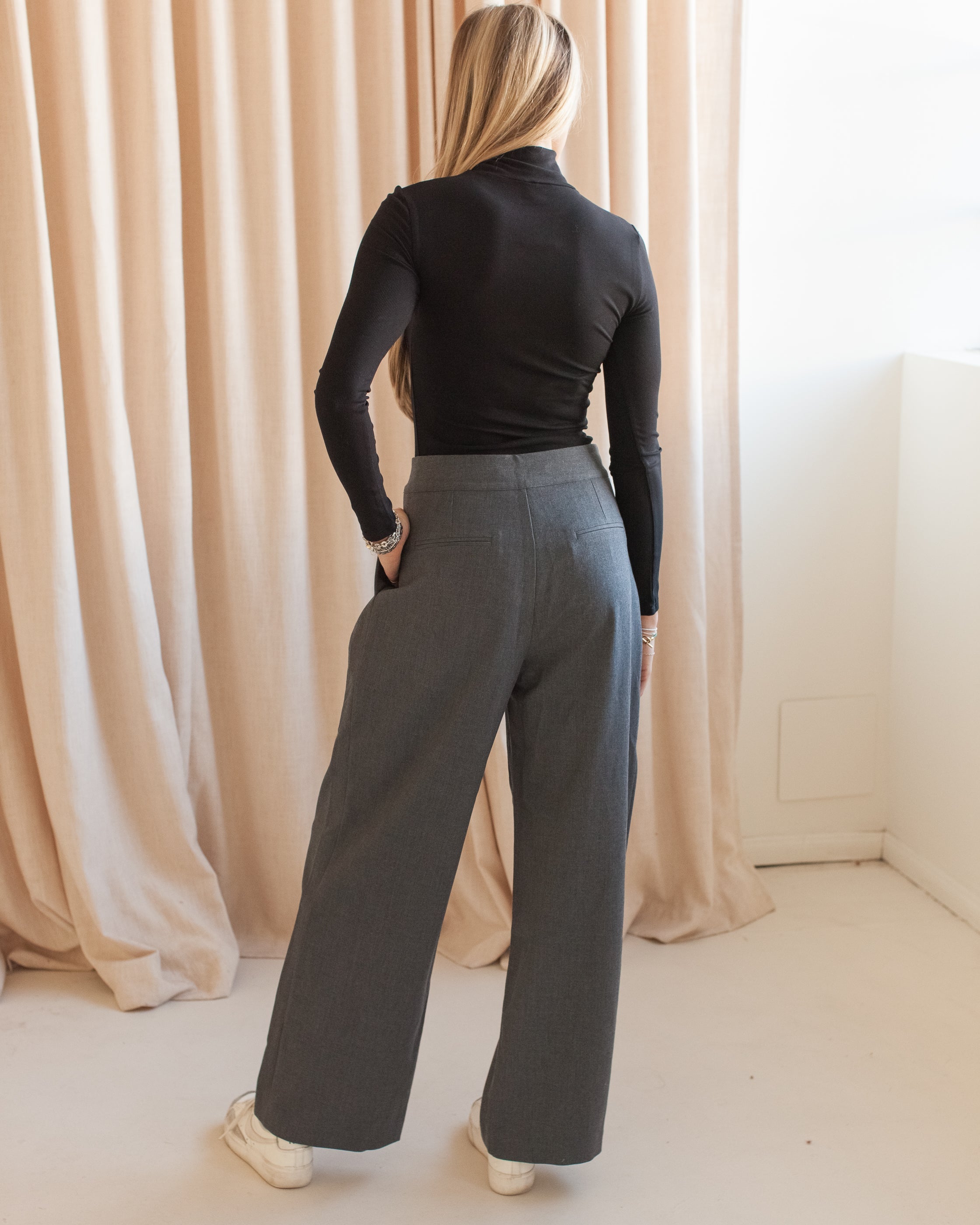 High-Rise Wide Leg Trousers with Pleats and Pockets