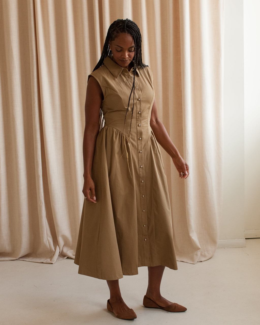 Khaki Sleeveless Shirt Dress with Pockets and Silver Buttons
